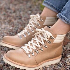 Nisolo Go-To City Hiker Boots - Women's Size 9 - Almond Leather